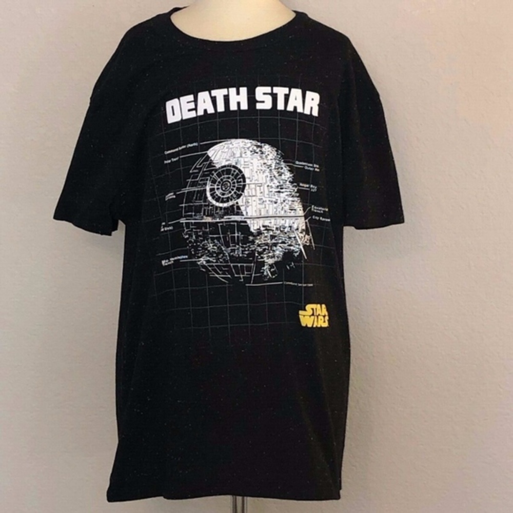 Star Wars - Black Death Star T-shirt (size Medium)